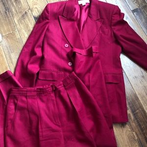 Vintage Jones Nee York Two Piece Red Pantsuit Size 14 Suit